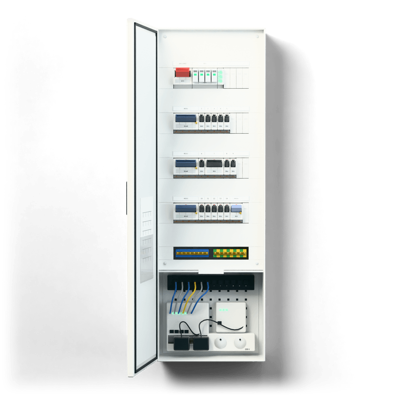 Hybrid consumer unit M — 3D visualisation, door open, front view of the devices